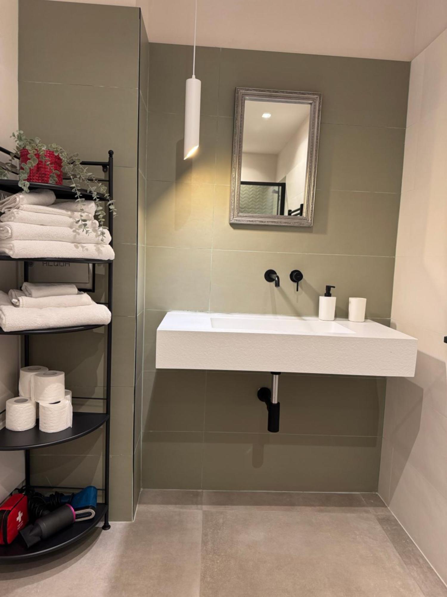 Art N Shelter Apartament Bari Zewnętrze zdjęcie